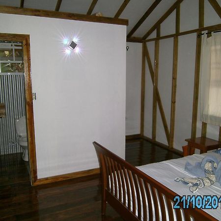 The Funky Dodo Backpackers Hostel Χόπκινς Εξωτερικό φωτογραφία