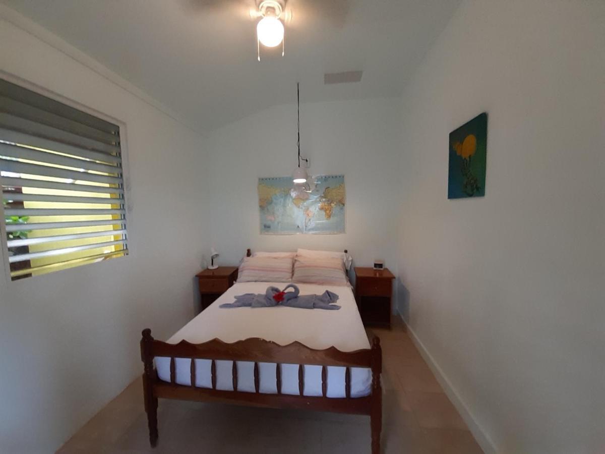 The Funky Dodo Backpackers Hostel Χόπκινς Εξωτερικό φωτογραφία