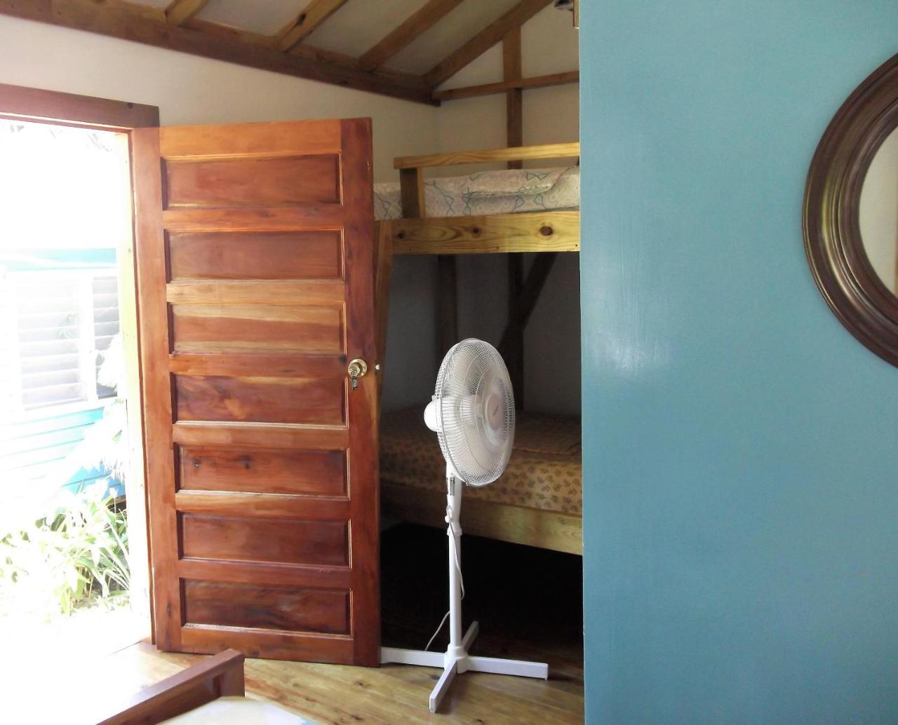 The Funky Dodo Backpackers Hostel Χόπκινς Εξωτερικό φωτογραφία