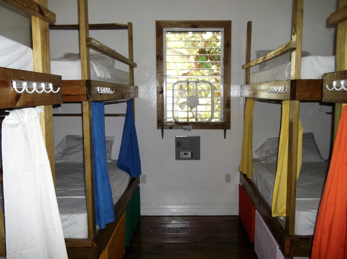 The Funky Dodo Backpackers Hostel Χόπκινς Εξωτερικό φωτογραφία